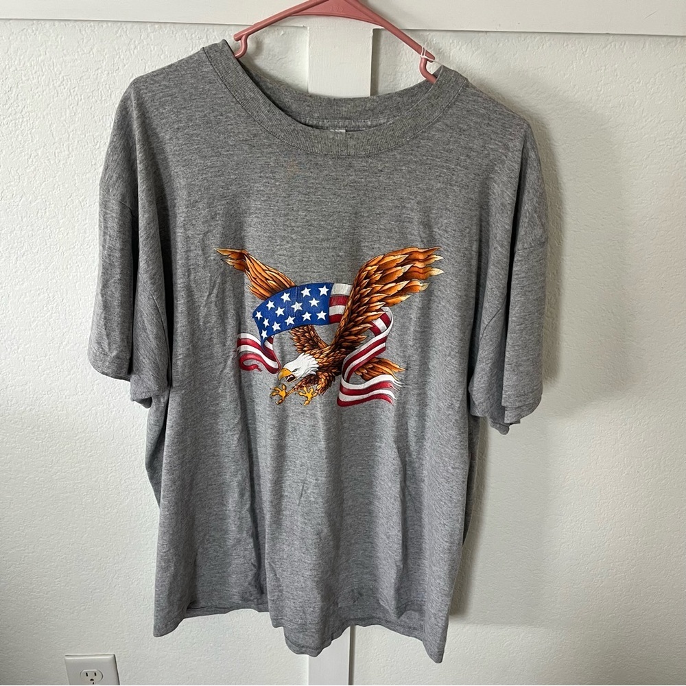 Vintage Delta Sturgis 2007 Eagles Men's XL T-shirt.